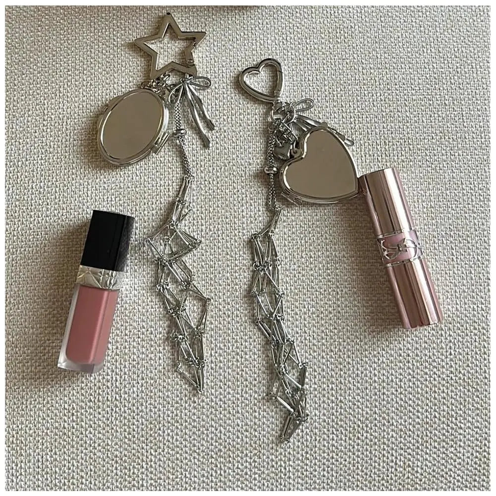 Lipstick Holder Keychain with Mirror for Women, Pink & Silver Metal Lip Gloss Lip Gloss Holder Keychain Case for Purse - Y2K Silver Makeup Storage Organizer Bag Charm Cutecore Accessories Gift